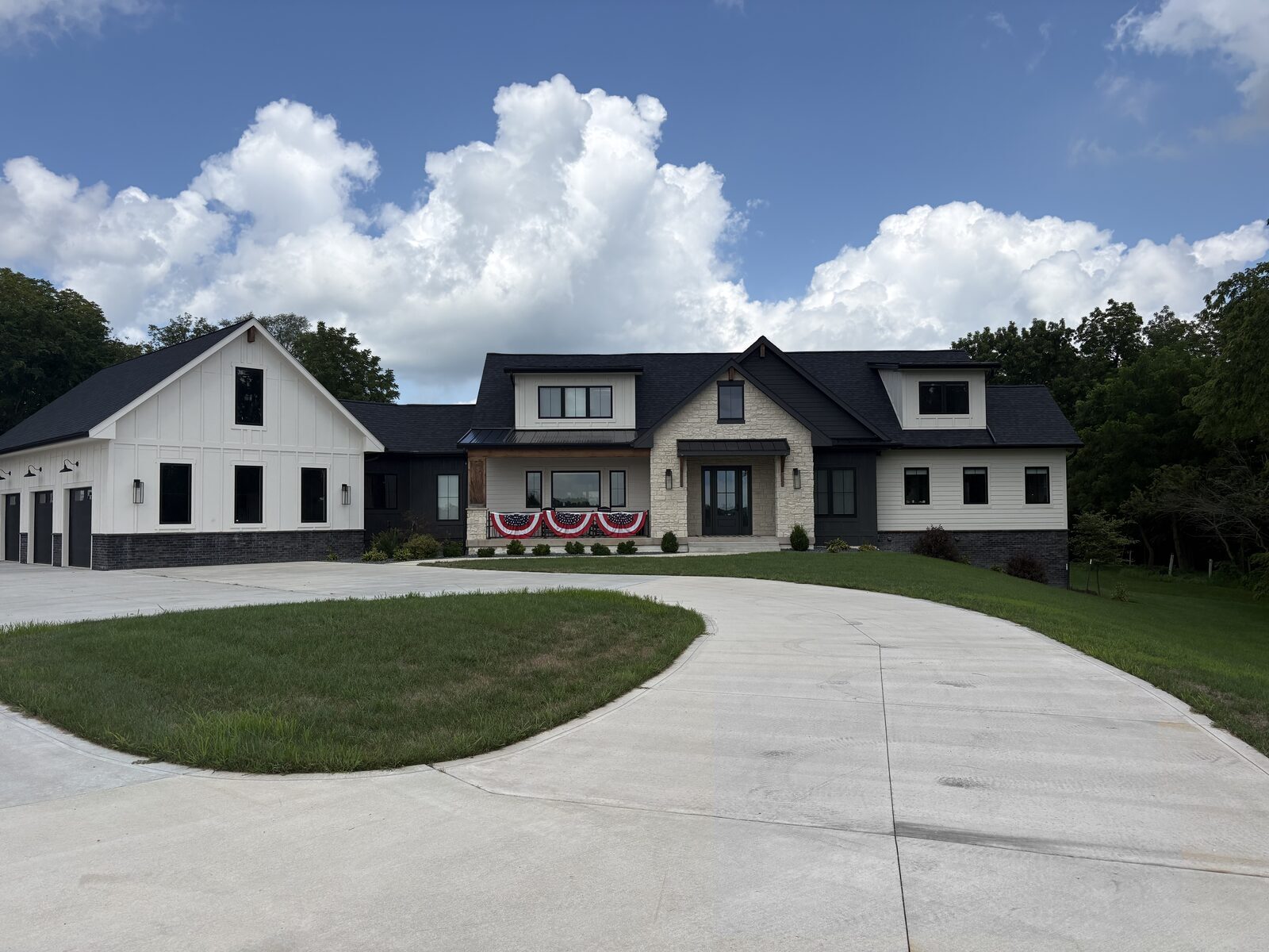 White Oak, Iowa custom home front elevation