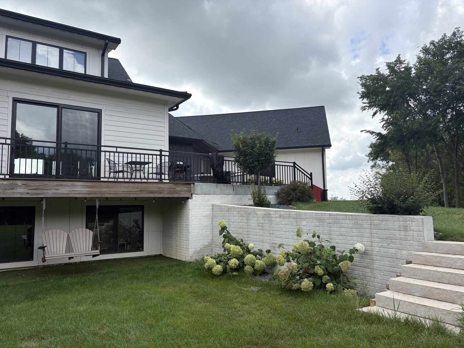 White Oak, Iowa — rear yard